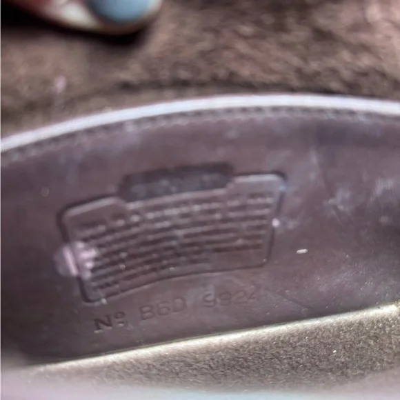 Vintage Coach Court Bag 9924 Brown Glove Tanned Leather Brass Turnlock Crossbody - Picture 4 of 5